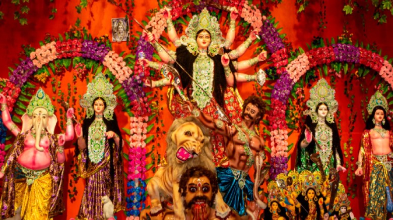 দেশজুড়ে শুরু হয়েছে দুর্গাপূজা উদযাপন
